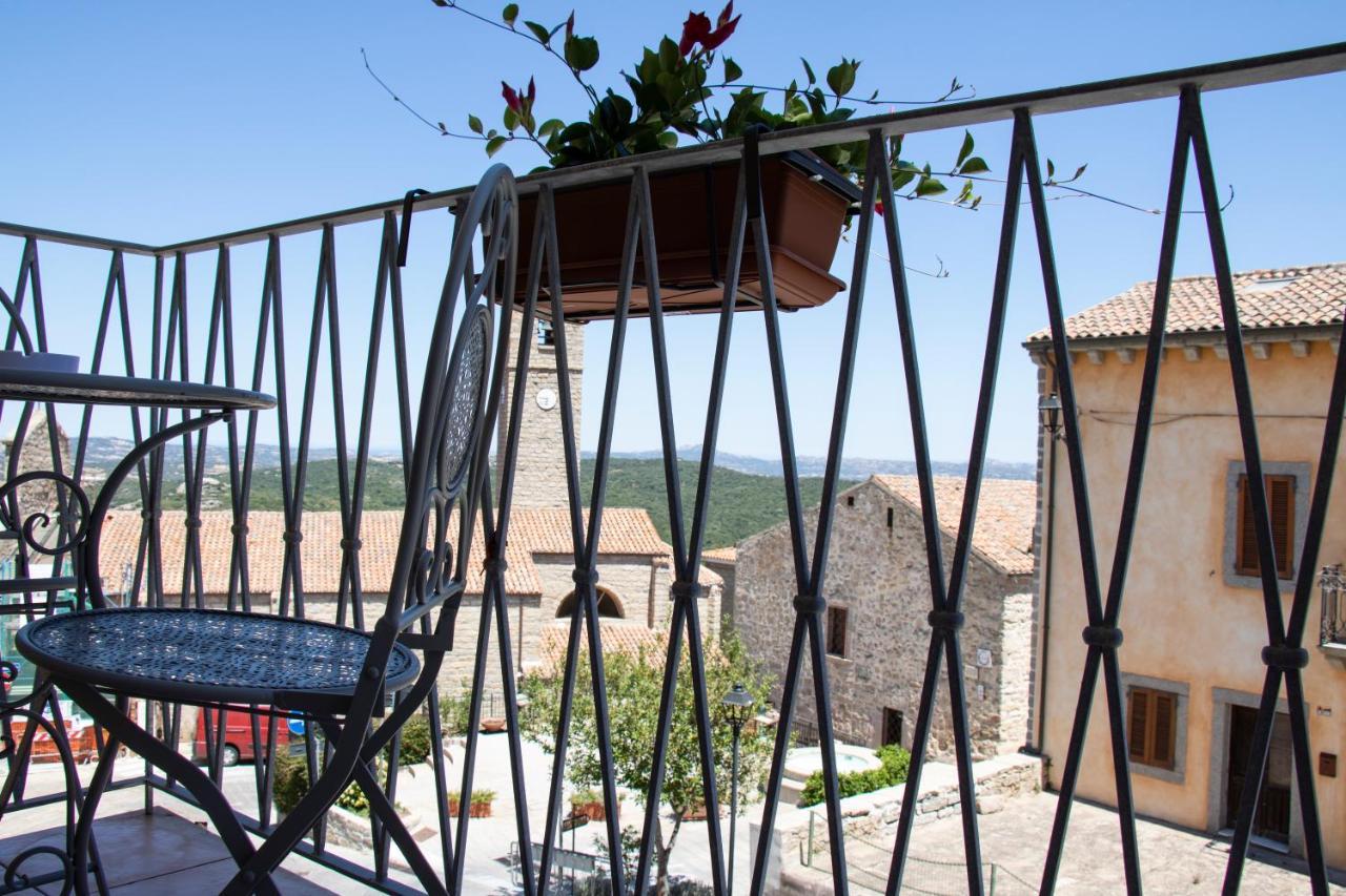 Bed & Breakfast Zia Menga - Luogosanto Sardinia Екстериор снимка
